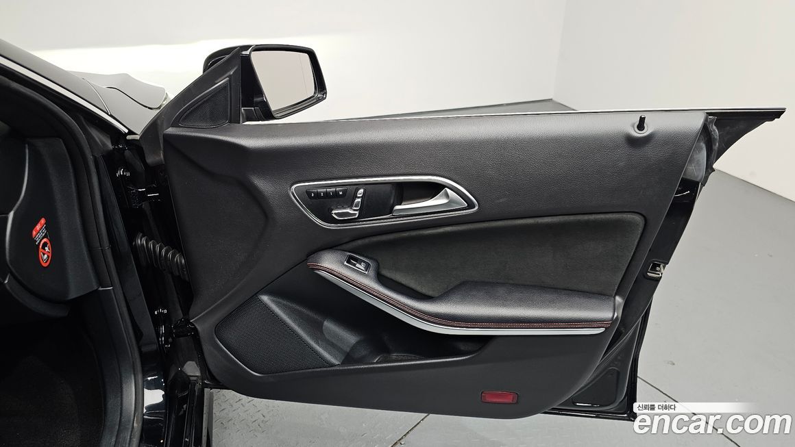 Mercedes-Benz CLA-Class 2018