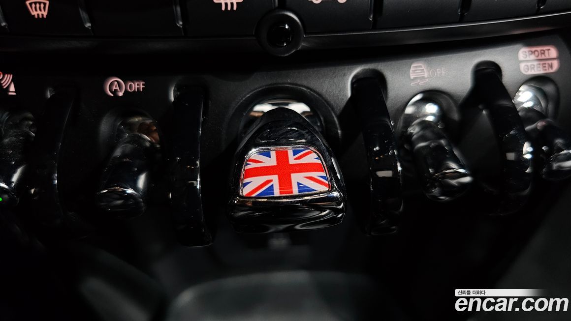 Mini Cooper 2024