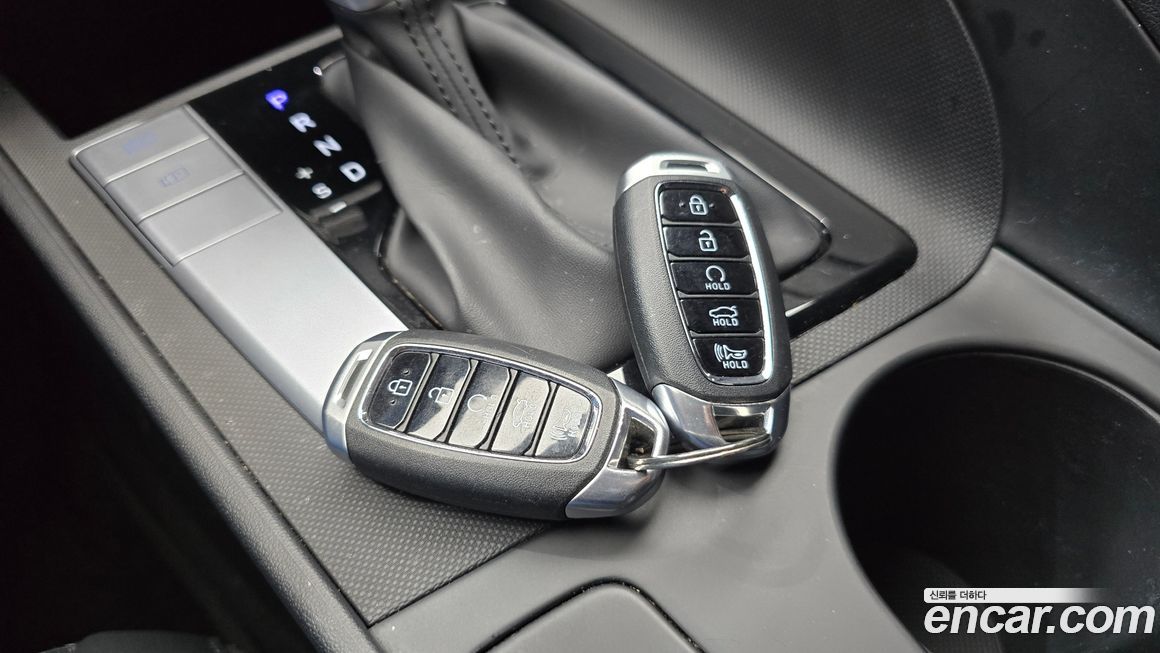 Hyundai AVANTE 2023