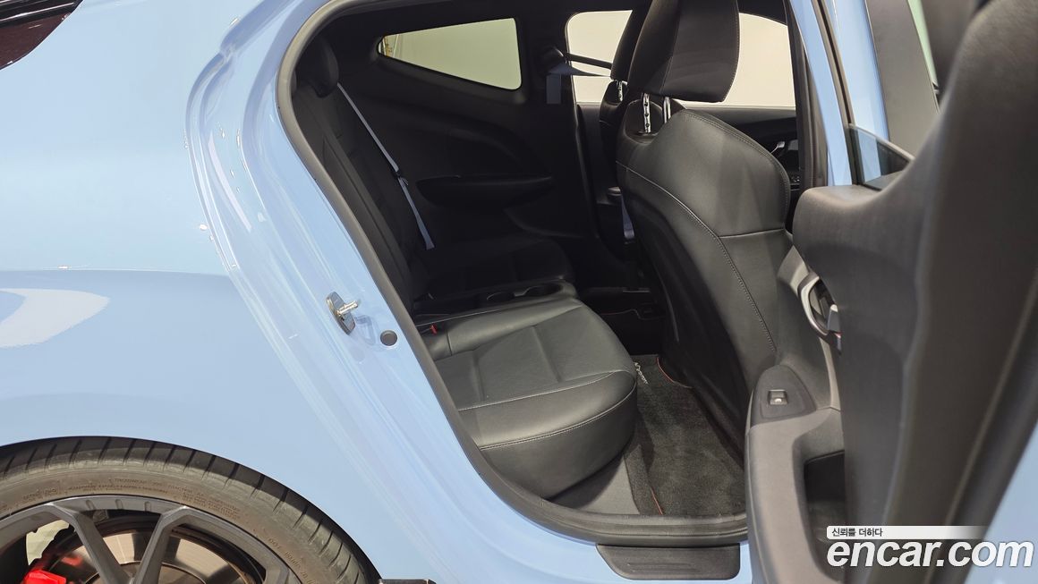 Hyundai Veloster 2019