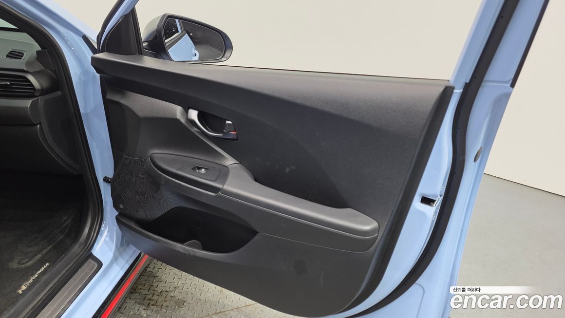 Hyundai Veloster 2019