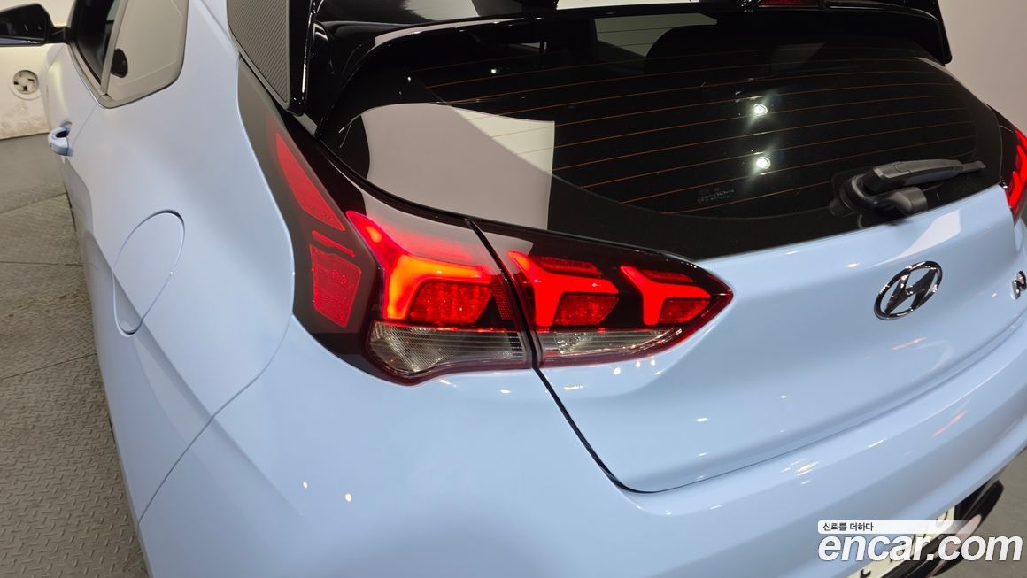 Hyundai Veloster 2019