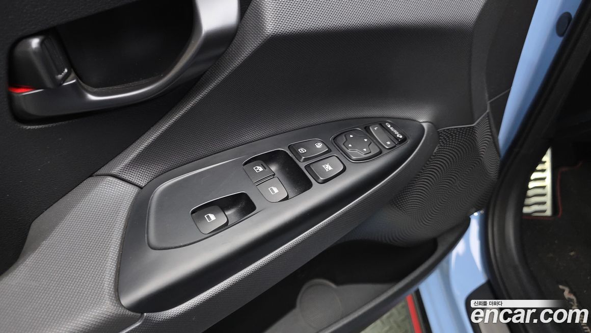 Hyundai Veloster 2019