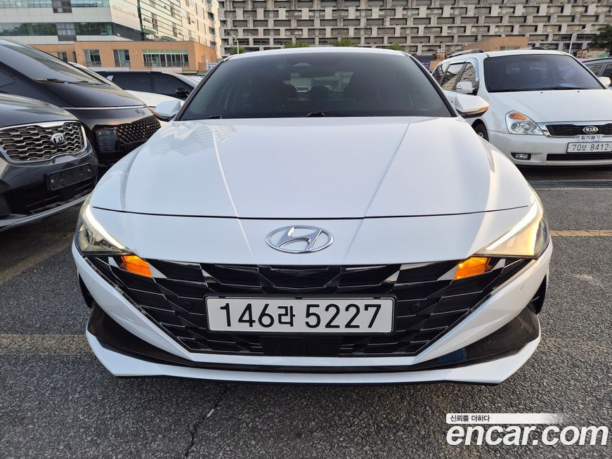 Hyundai AVANTE 2023