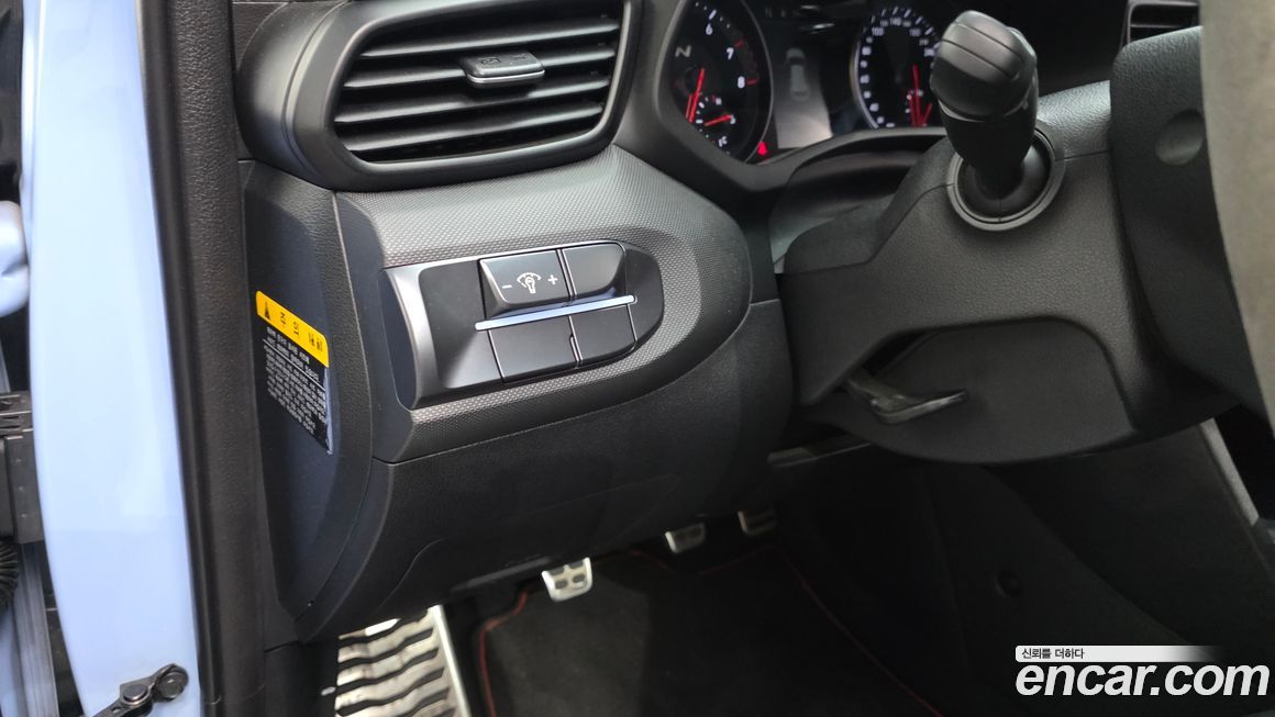 Hyundai Veloster 2019