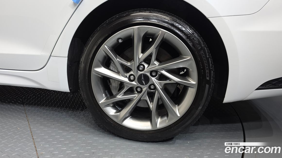 Genesis G70 2024
