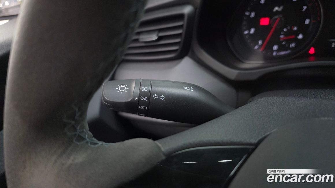 Hyundai Veloster 2019