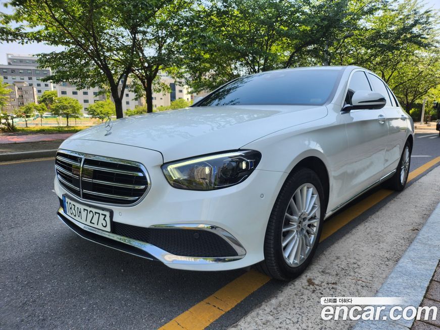 Mercedes-Benz E-Class 2021