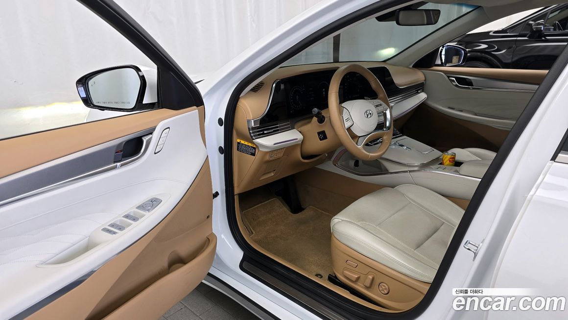 Hyundai Grandeur 2020