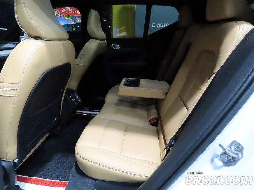 Volvo XC40 2022