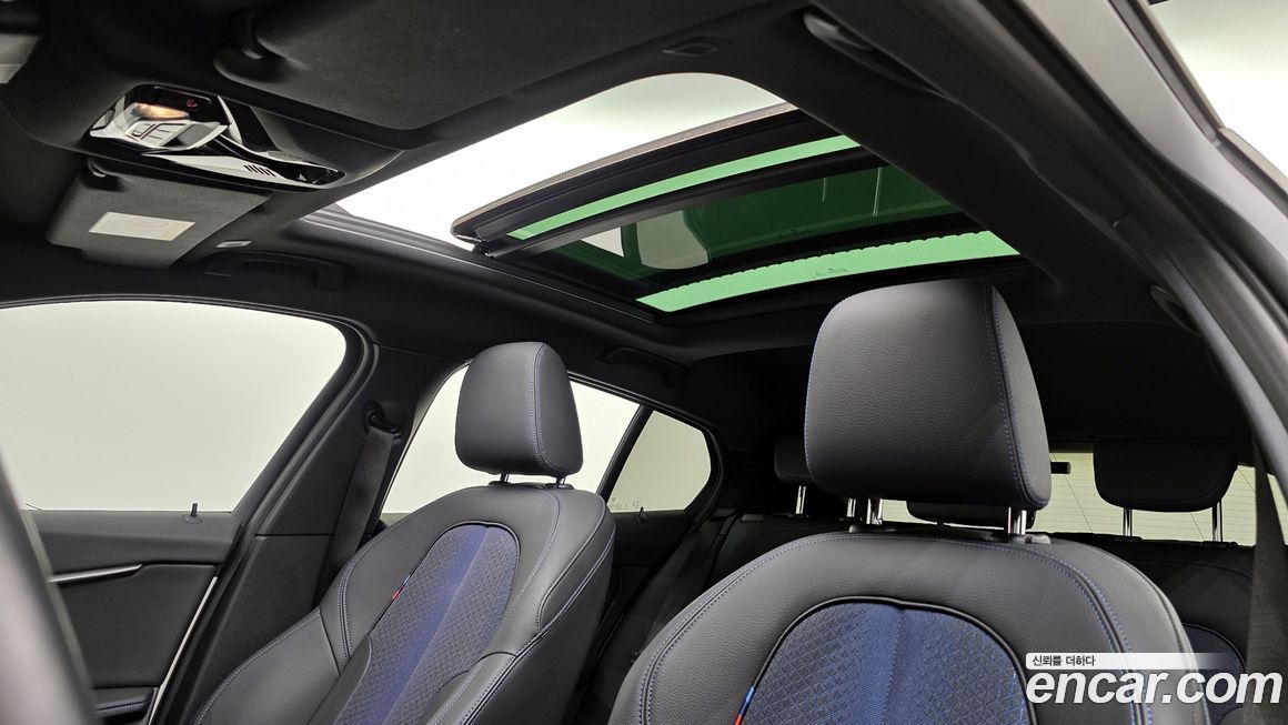 BMW 1-Series 2023