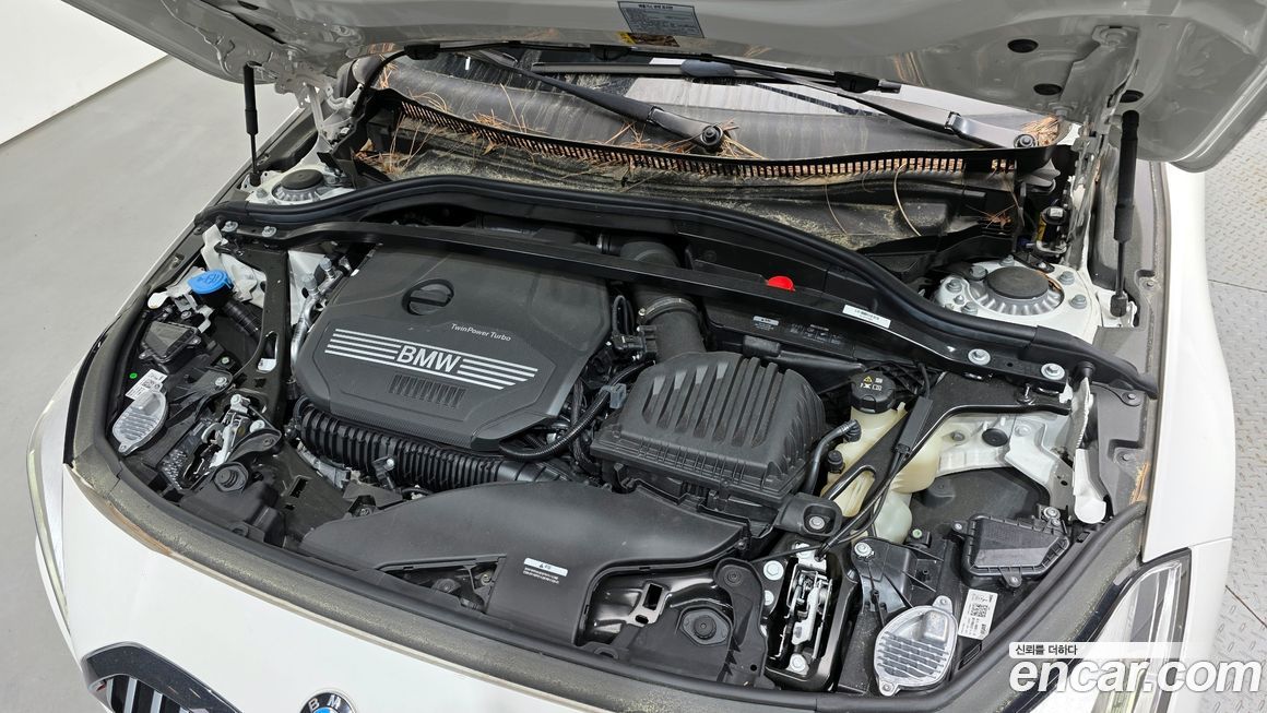 BMW 1-Series 2023