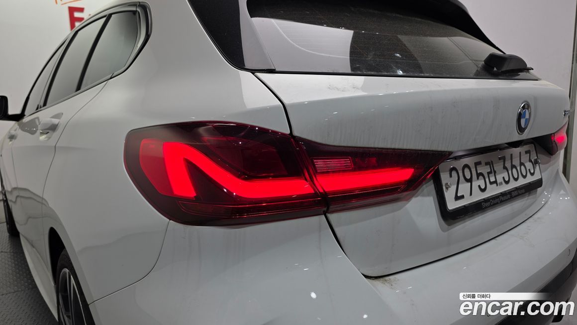BMW 1-Series 2023