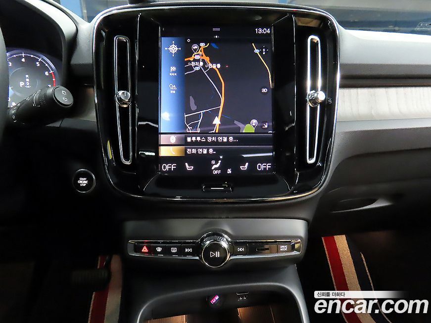 Volvo XC40 2022