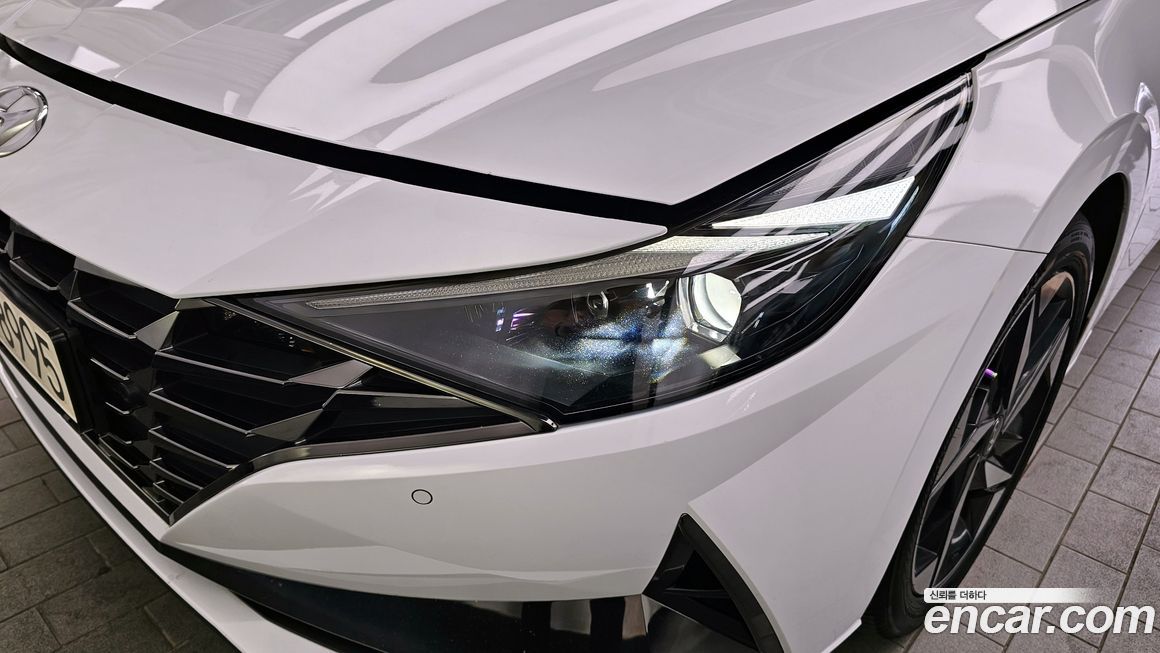 Hyundai AVANTE 2022