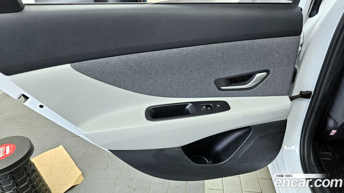 Hyundai AVANTE 2022