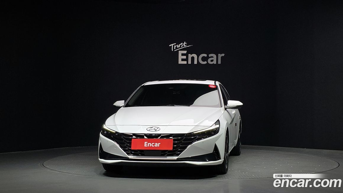 Hyundai AVANTE 2022