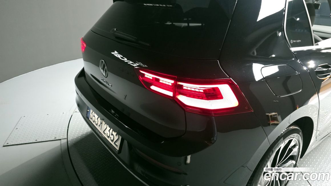 Volkswagen Golf 2024