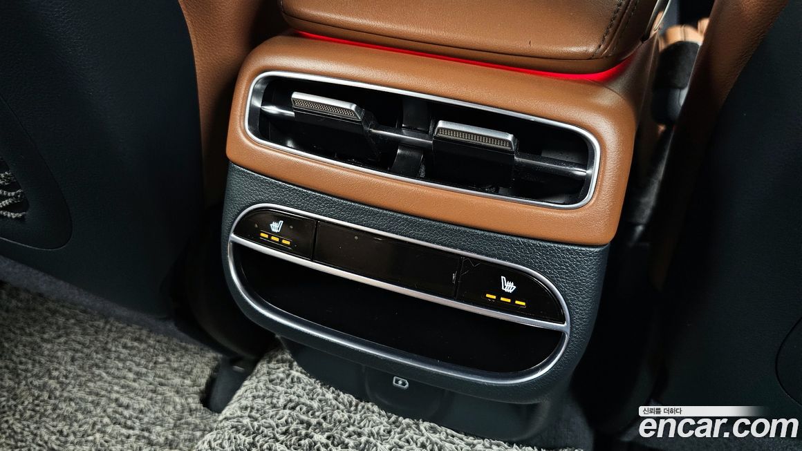 Genesis GV70 2021