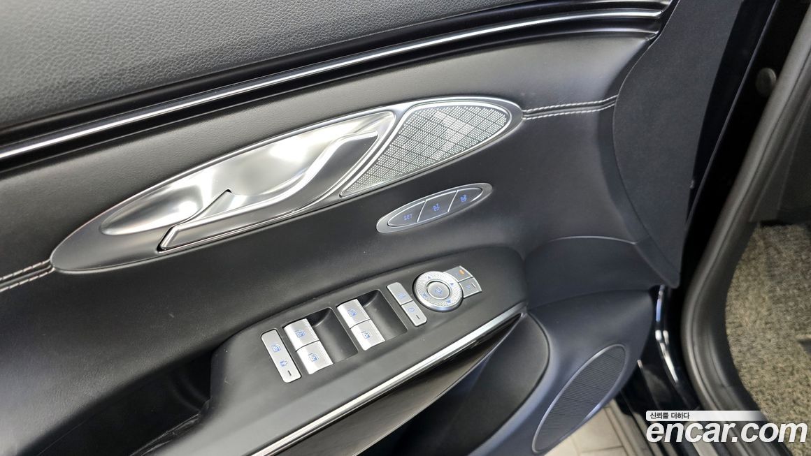 Genesis GV70 2021