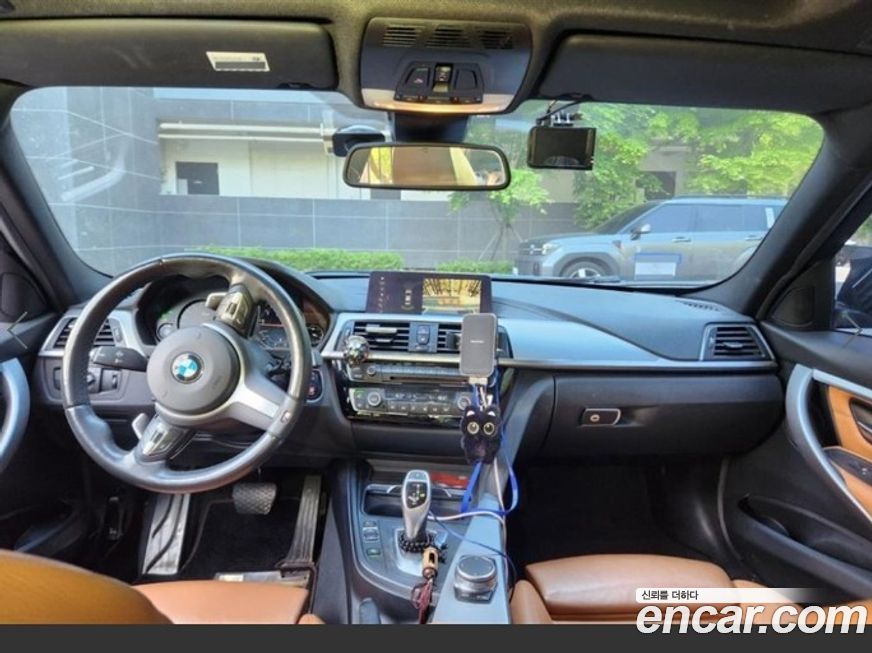 BMW 3-Series 2018