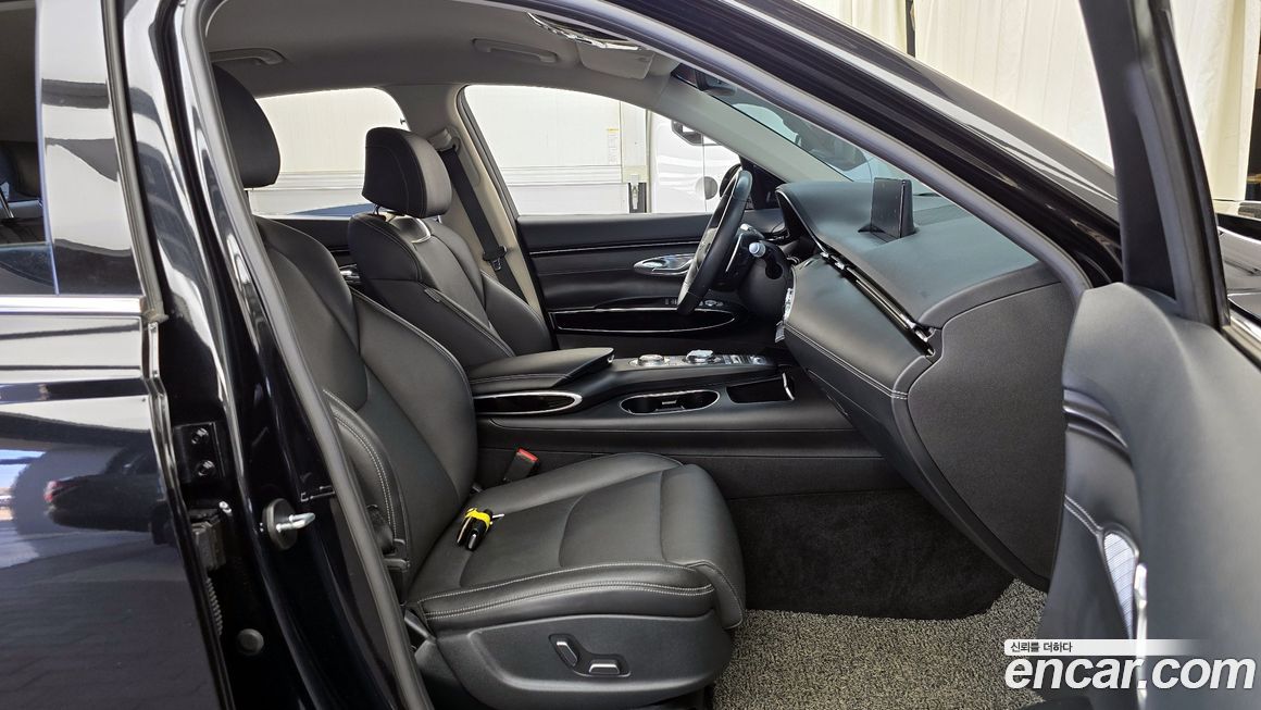 Genesis GV70 2021
