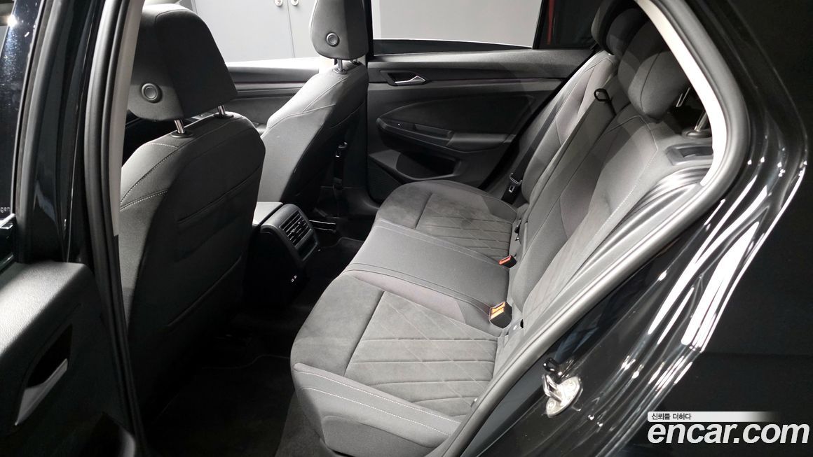 Volkswagen Golf 2024