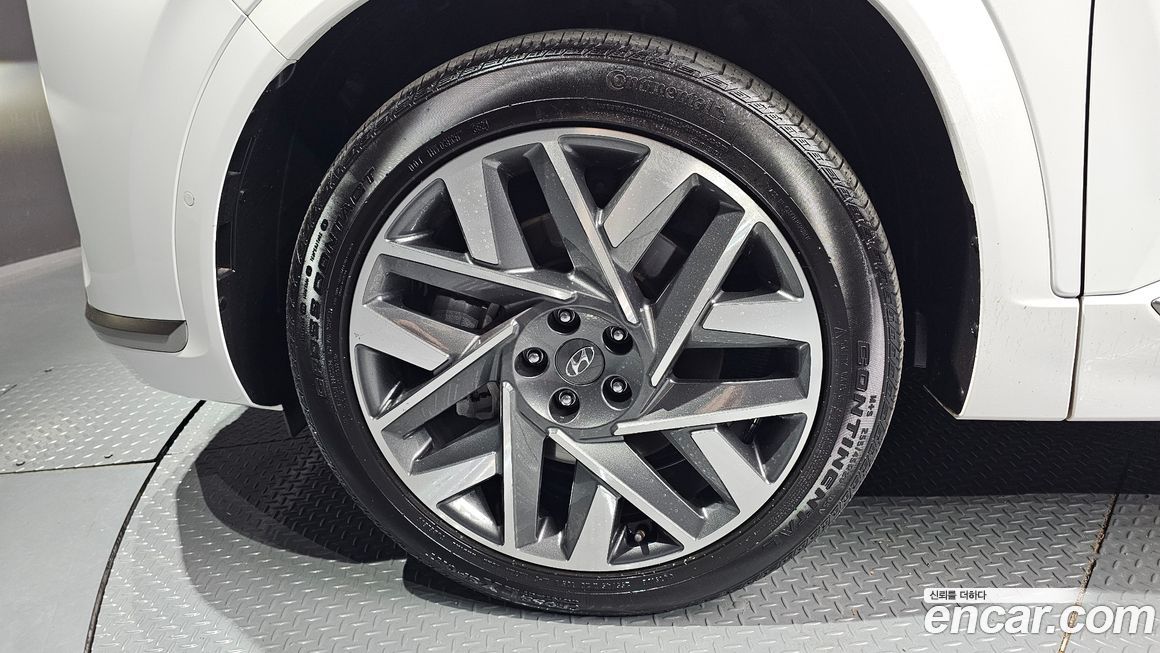 Hyundai Santafe 2022