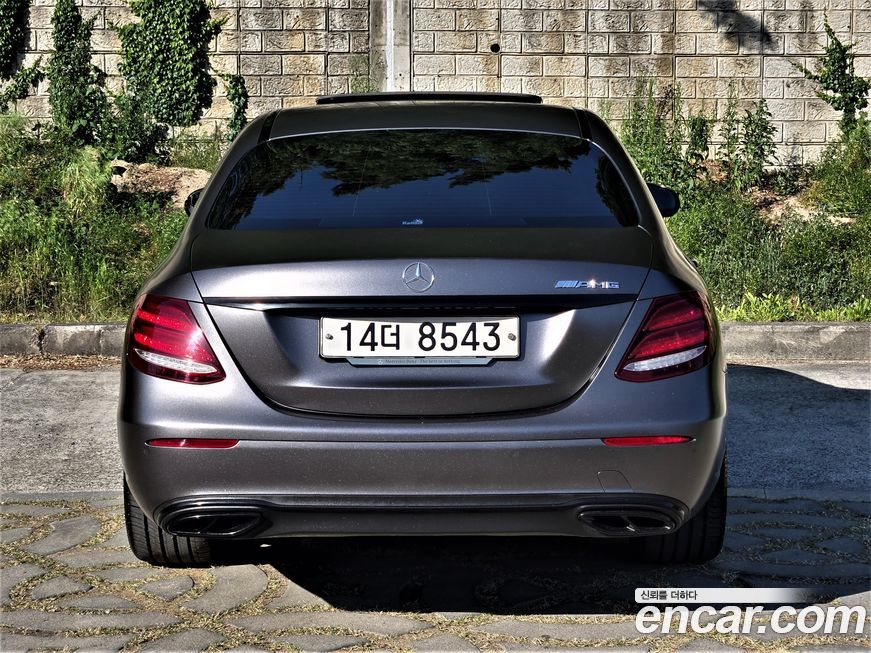 Mercedes-Benz E-Class 2019