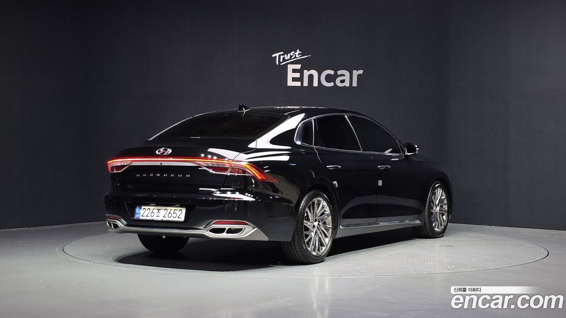 Hyundai Grandeur 2021
