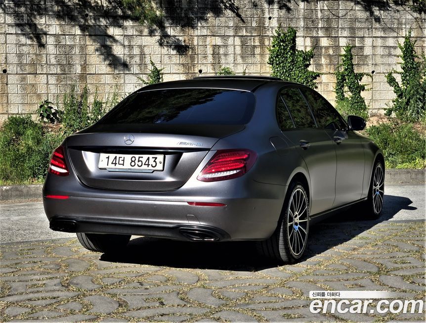 Mercedes-Benz E-Class 2019