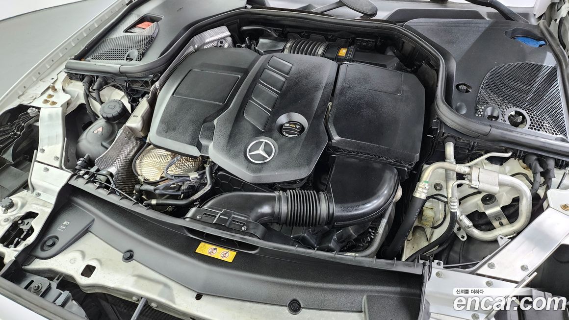 Mercedes-Benz E-Class 2019
