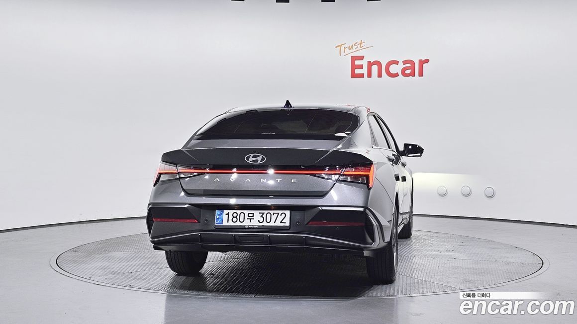 Hyundai AVANTE 2024
