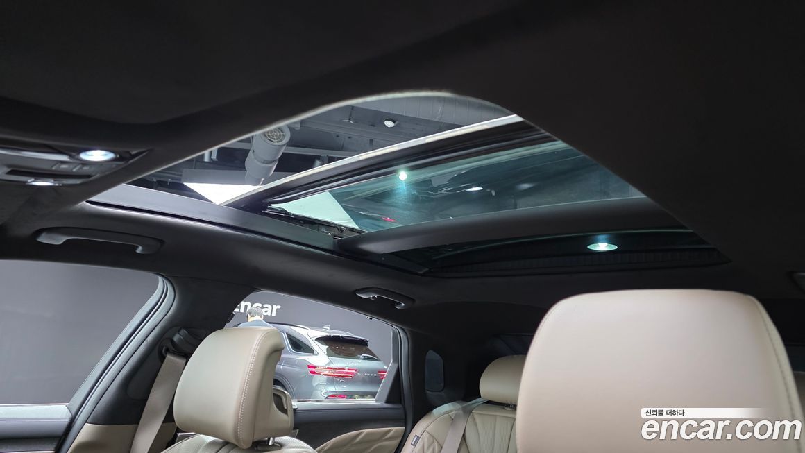 Kia K8 2023
