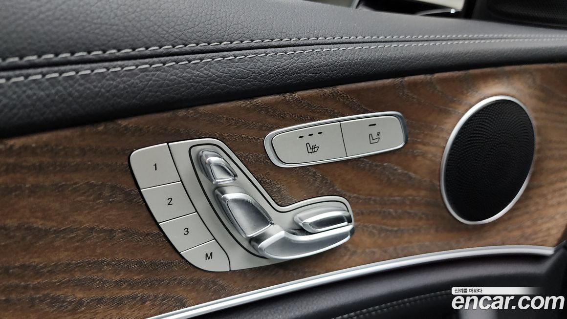 Mercedes-Benz E-Class 2019