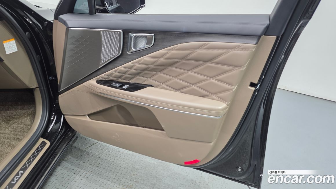 Kia K8 2023