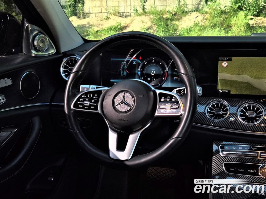 Mercedes-Benz E-Class 2019