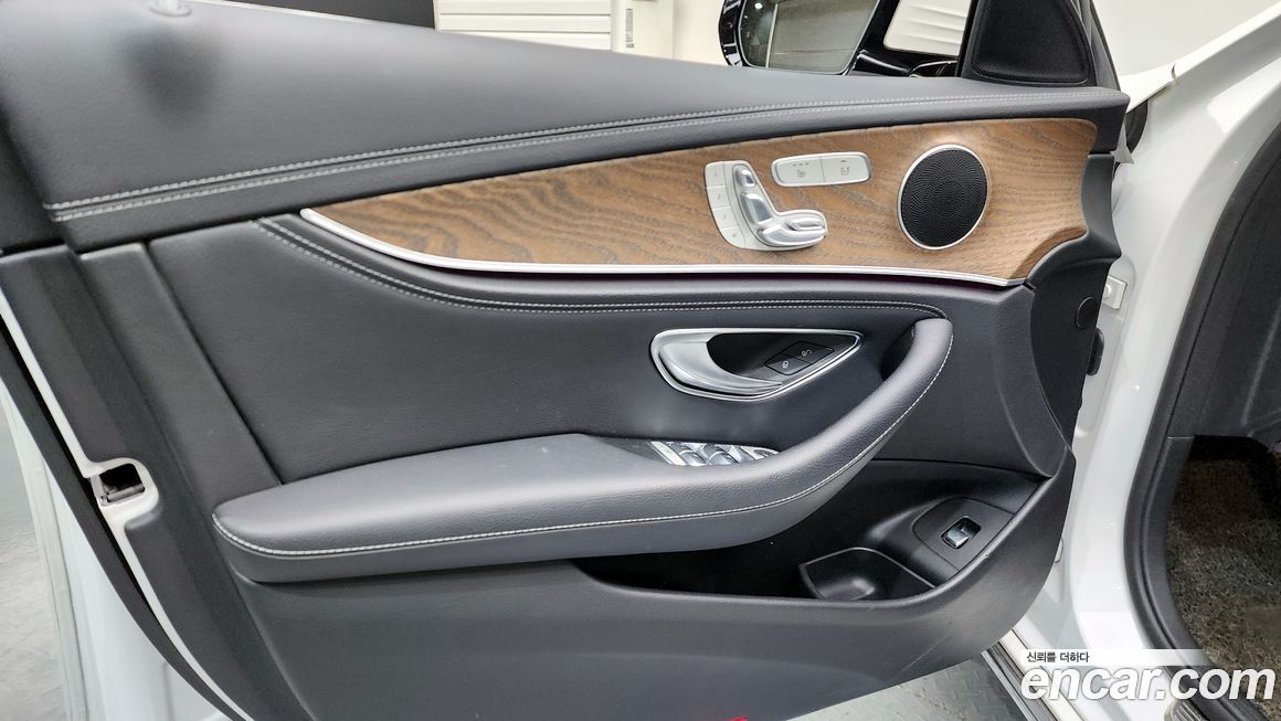 Mercedes-Benz E-Class 2019
