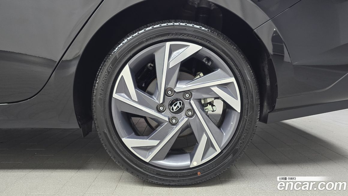 Hyundai AVANTE 2026