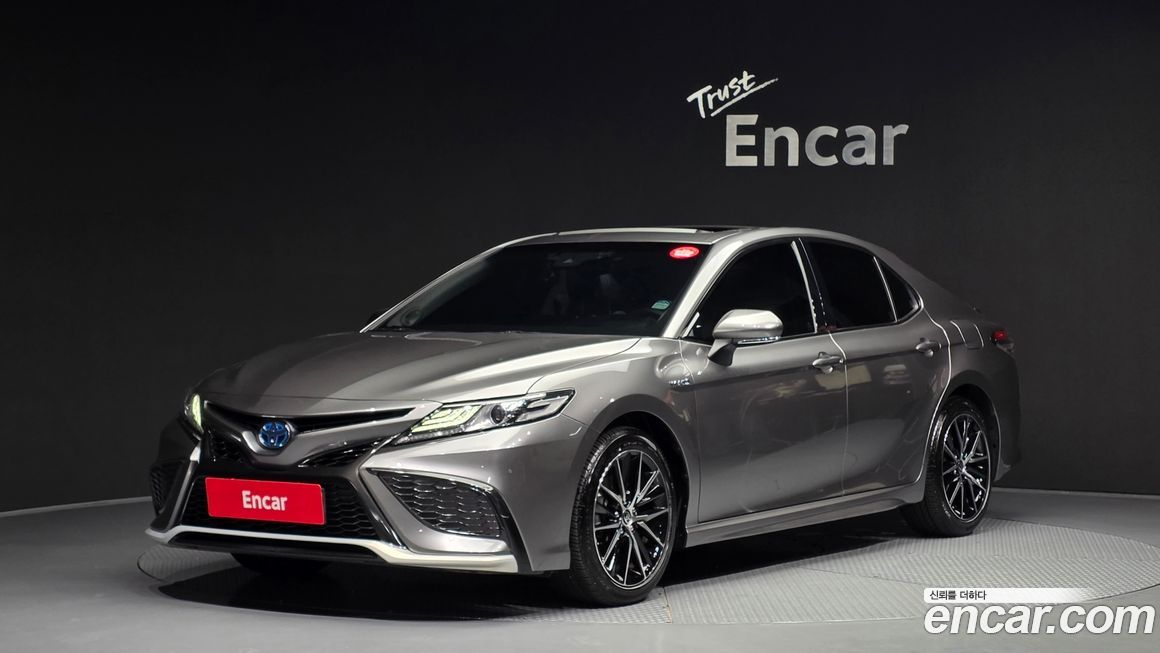 Toyota Camry 2024