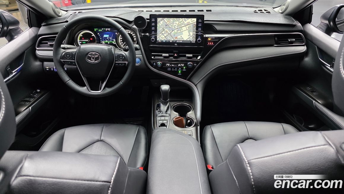 Toyota Camry 2024