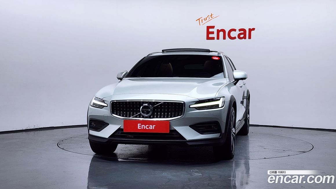 Volvo V60 2021