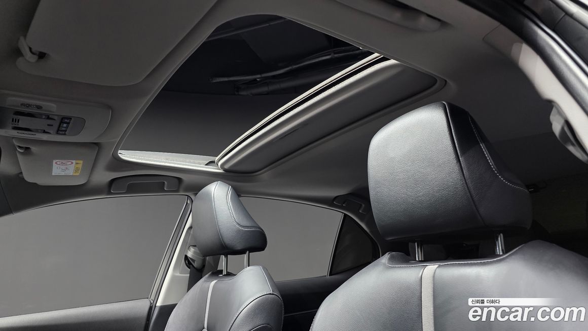 Toyota Camry 2024