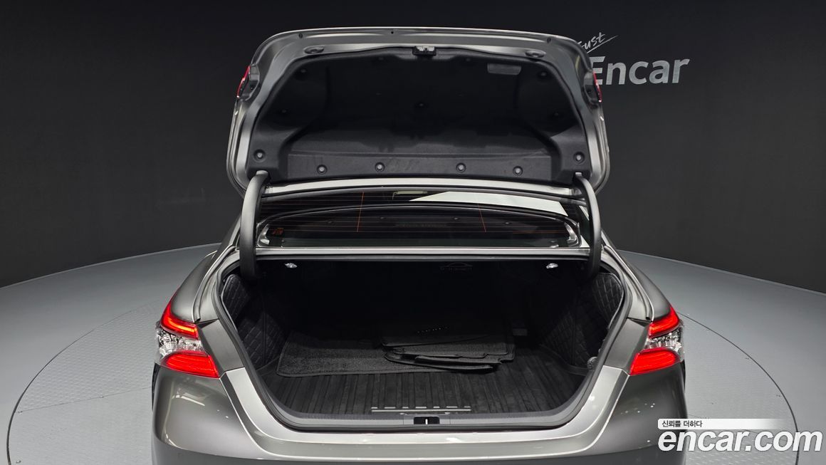 Toyota Camry 2024