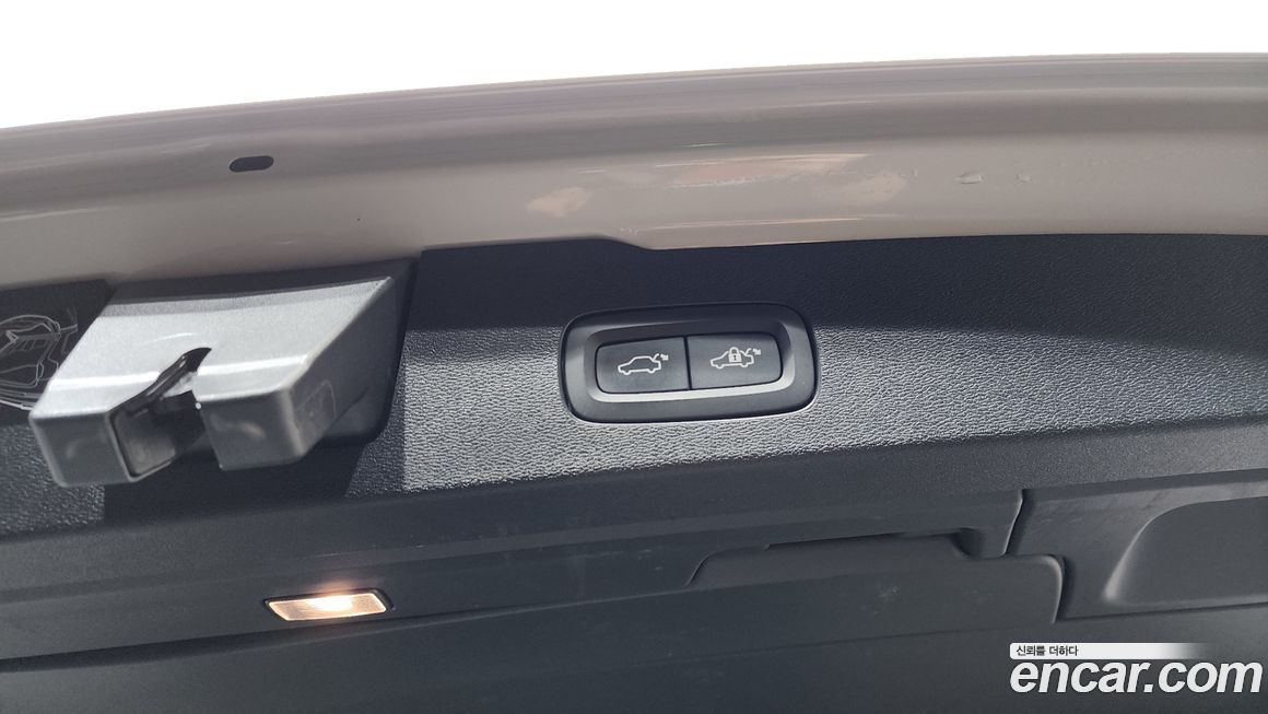 Volvo V60 2021
