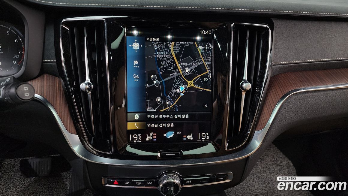 Volvo V60 2021
