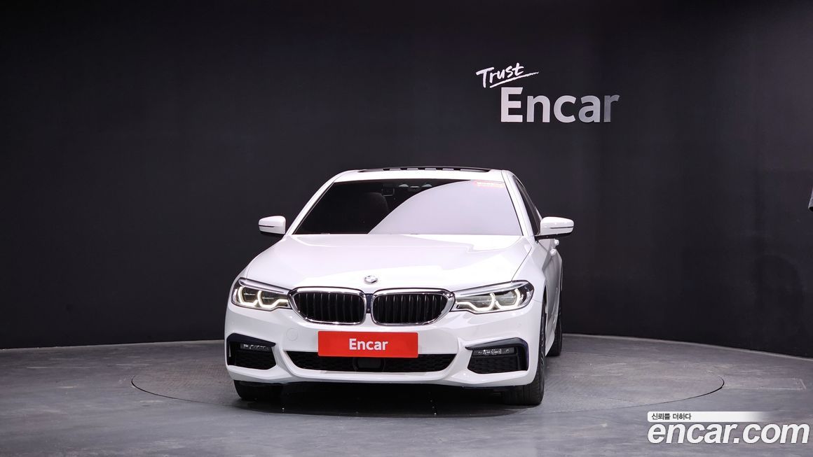 BMW 5-Series 2020
