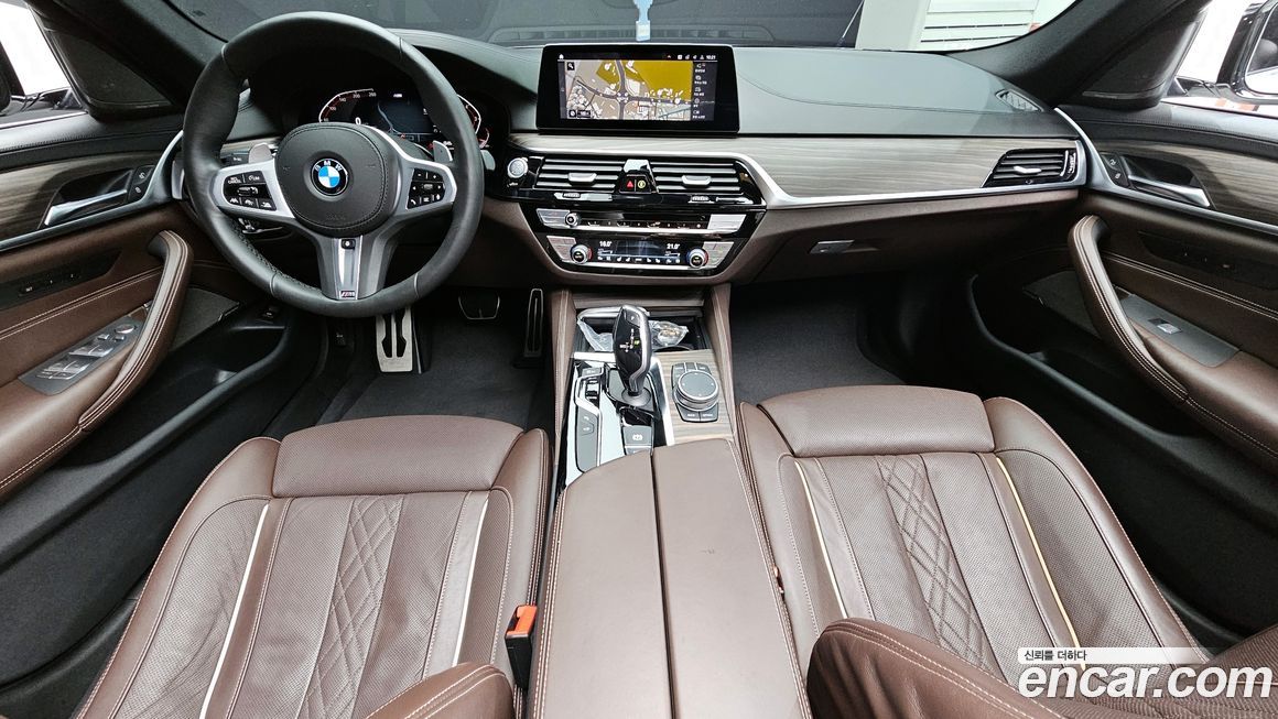 BMW 5-Series 2020