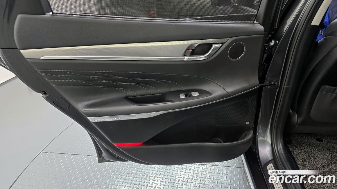 Hyundai Grandeur 2021