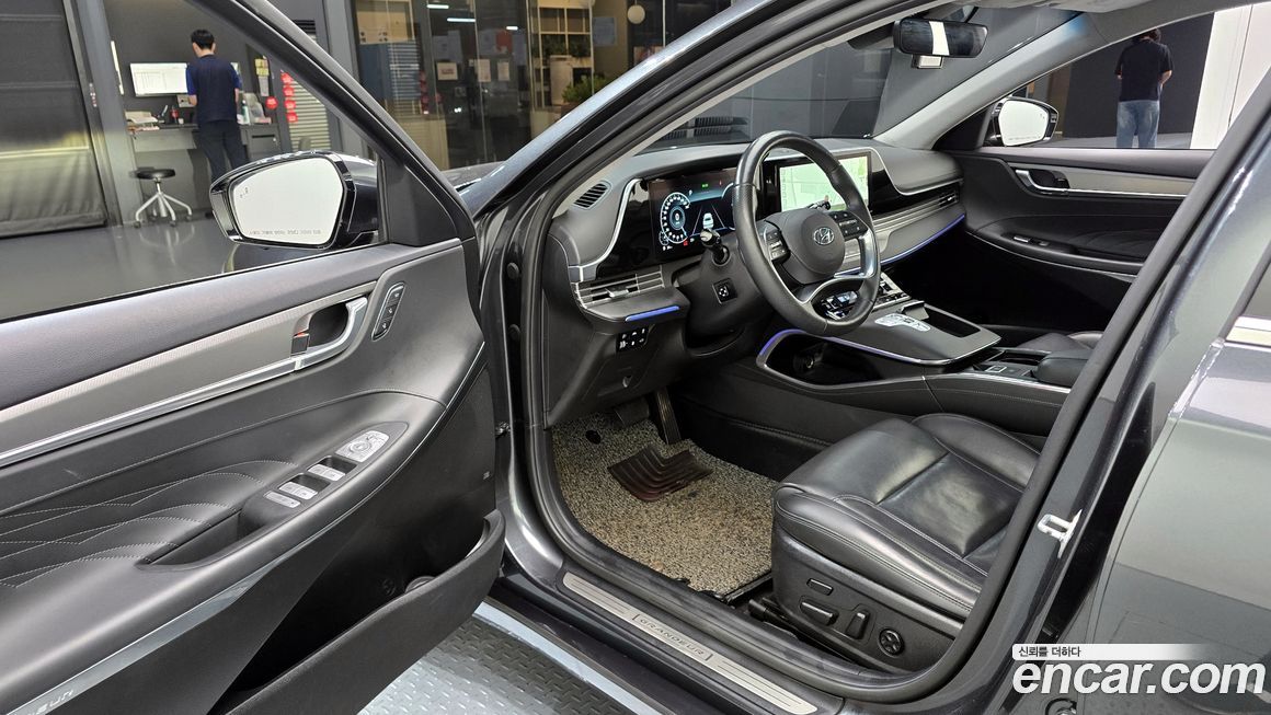Hyundai Grandeur 2021